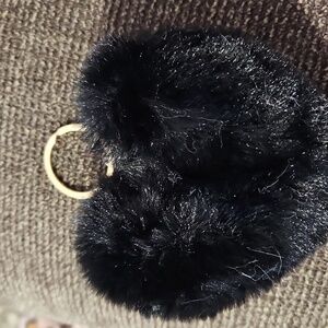 ❤️ NWT Black Heart Keychain. 4"X4"